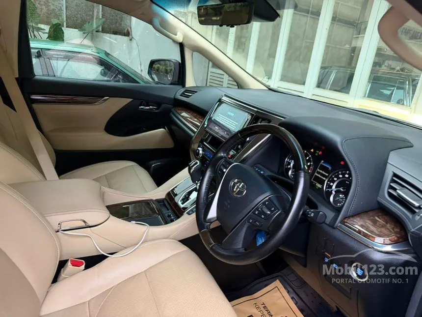 2021 Toyota Alphard G MPV