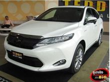 2017 Toyota Harrier (ปี 14-17) HYBRID 2.5 AT Wagon