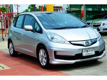 2012 Honda Jazz 1.3 (ปี 08-14) Hybrid Hatchback AT