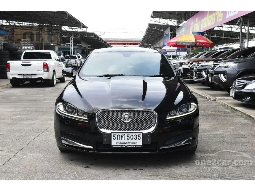 2012 Jaguar XF Sedan