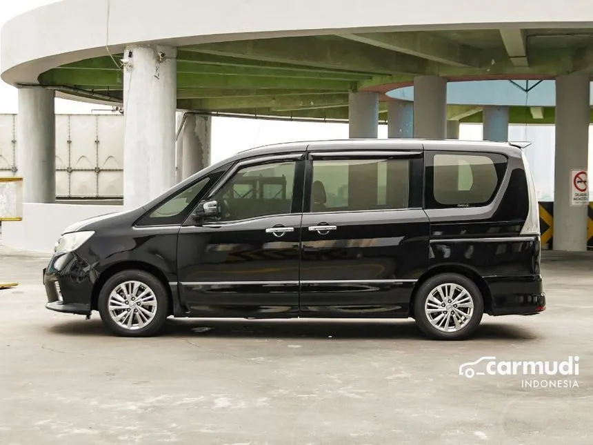 2013 Nissan Serena Highway Star MPV
