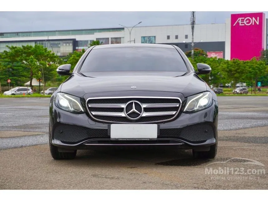 2018 Mercedes-Benz E250 Avantgarde CKD Sedan