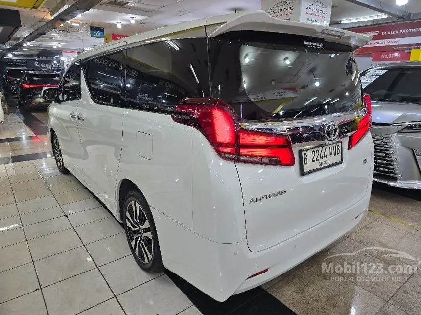 2022 Toyota Alphard G MPV