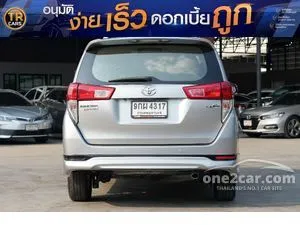 2020 Toyota INNOVA 2.8 Crysta G Wagon