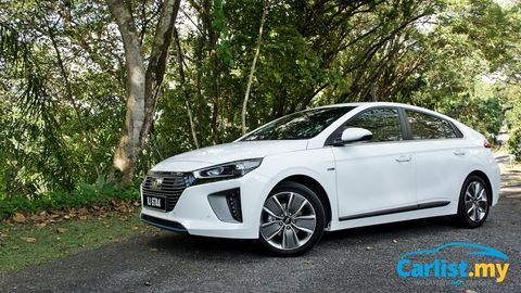 Review: 2017 Hyundai Ioniq – Value For Money Doesn't Get Any Better Than This