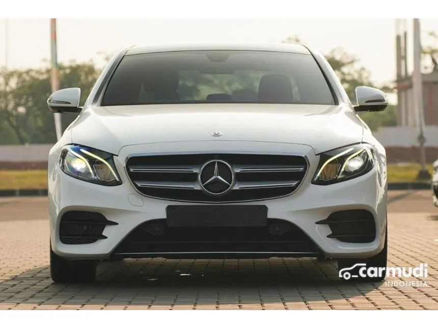 2018 Mercedes-Benz E300 AMG Line Sedan