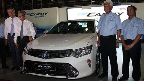 2015 Toyota Camry Hybrid Previewed At UMW Toyota Motor Line-Off Ceremony