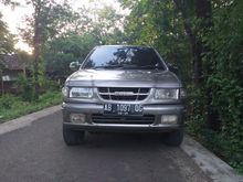 Isuzu Panther Automatic LS Hi Grade Turbo 2004