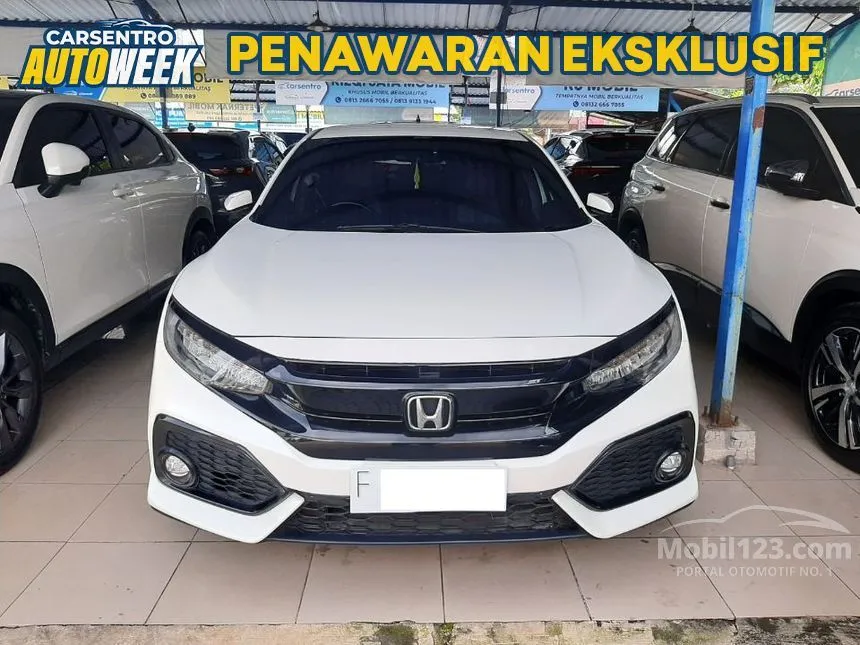 Jual Mobil Honda Civic 2018 E 1.5 di Jawa Tengah Automatic Hatchback Putih Rp 325.000.000