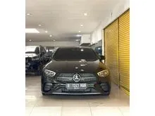 2022 Mercedes-Benz E300 2.0 AMG Line Sedan