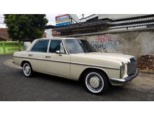 1972 Mercedes-Benz 200 Mini