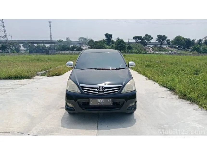 2010 Toyota Kijang Innova G MPV