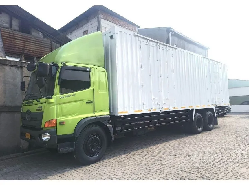 2023 Hino Ranger FL 260 JW Truck