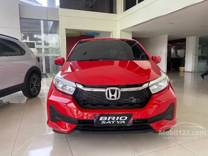 Jual Mobil Honda Brio 2024 E Satya 1.2 di Banten Automatic Hatchback Merah Rp 162.000.000