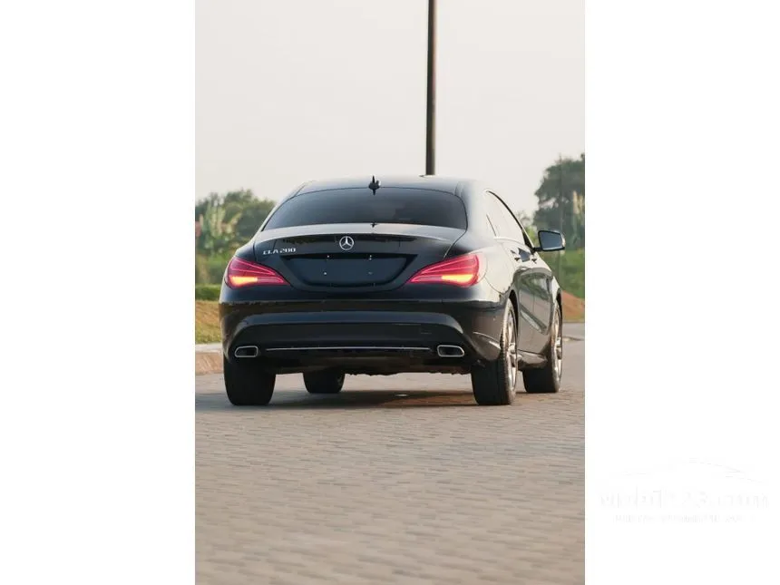 2014 Mercedes-Benz CLA200 Urban Coupe