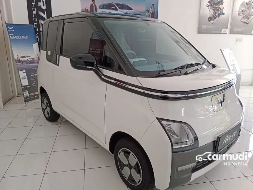 2022 Wuling EV Air ev Long Range Hatchback