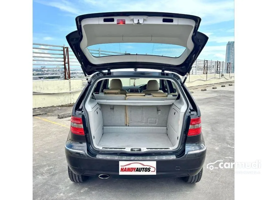 2010 Mercedes-Benz B180 Hatchback