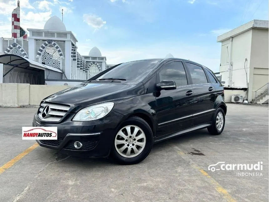 2010 Mercedes-Benz B180 Hatchback