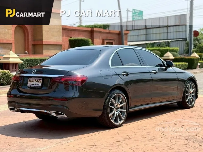 2022 Mercedes-Benz E300 e AMG Dynamic Sedan