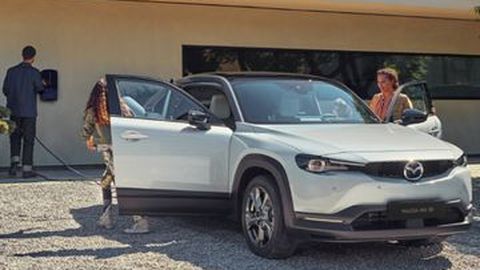 Mazda pun Melirik Pasar Mobil Listrik di Indonesia