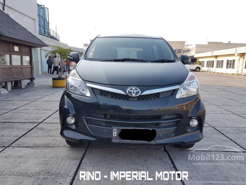 Jual Mobil Toyota Avanza 2014 Luxury Veloz 1.5 di DKI Jual Mobil Toyota Avanza 2014 Luxury Veloz 1.5 di DKI