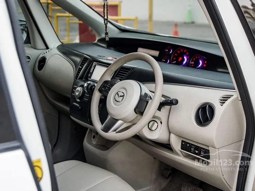 2016 Mazda Biante SKYACTIV-G MPV
