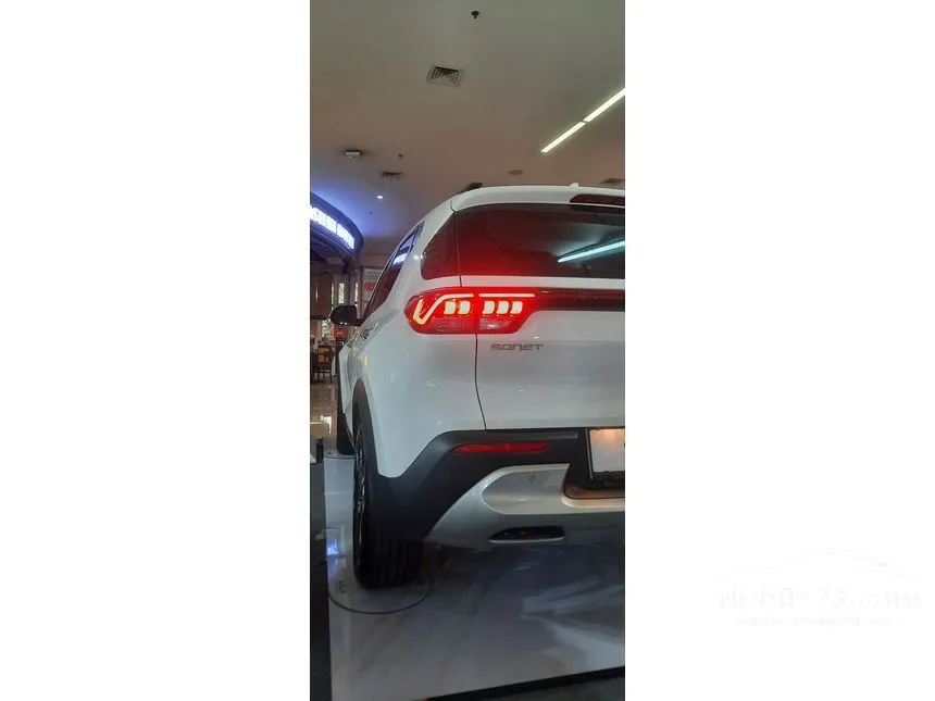 Jual Mobil KIA Sonet 2023 Premiere 1.5 di DKI Jakarta Automatic Wagon Putih Rp 303.000.000