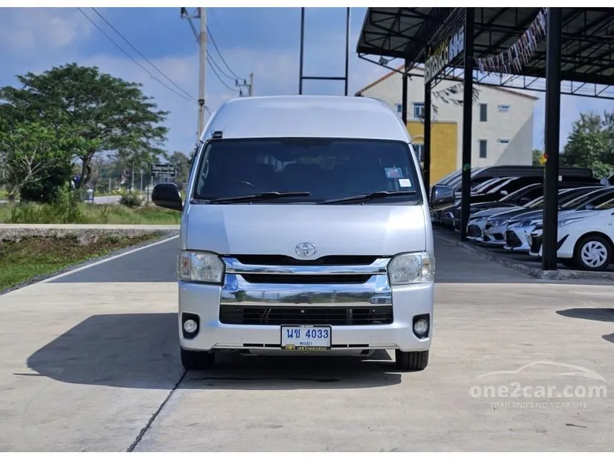 2016 Toyota HIACE D4D Van