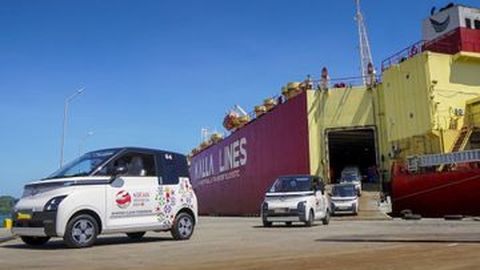 50 Wuling Air EV untuk KTT ASEAN 2023 Sudah Tiba di Labuan Bajo