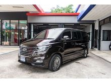 2018 Hyundai H-1 2.5 (ปี 18-24) Deluxe Van