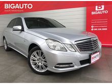 2012 Mercedes-Benz E200 CGI BlueEFFICIENCY 1.8 W212 (ปี 10-16) Elegance Sedan AT