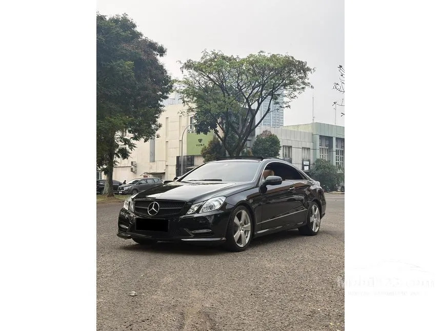 2010 Mercedes-Benz E250 AMG CGI Coupe