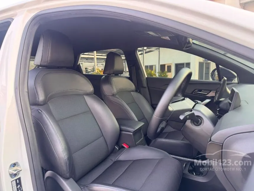 2024 MG 4 EV Magnify i-SMART Hatchback