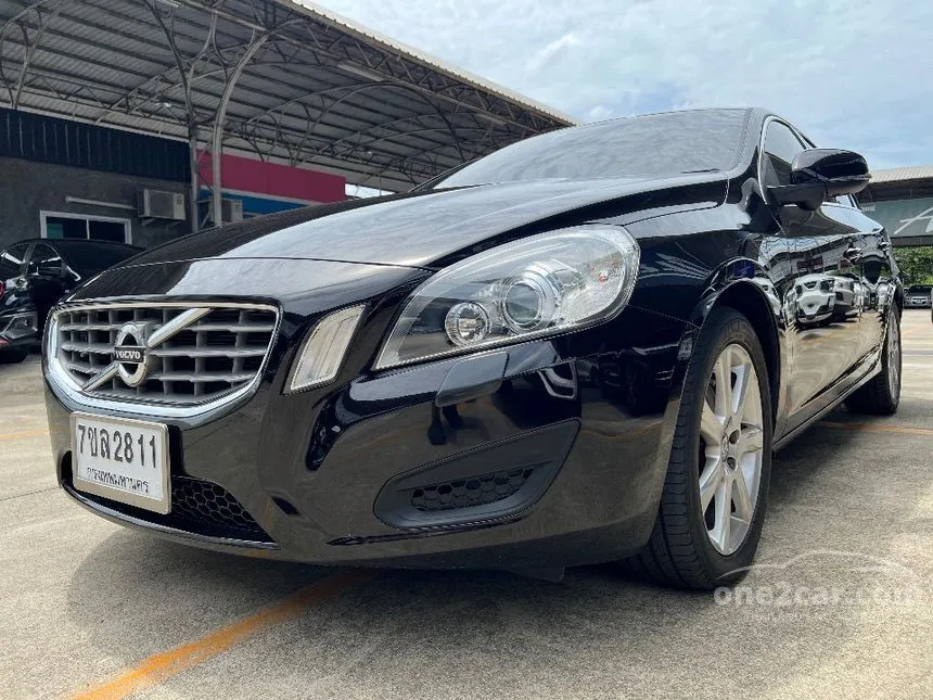 2013 Volvo S60 DRIVe Sedan