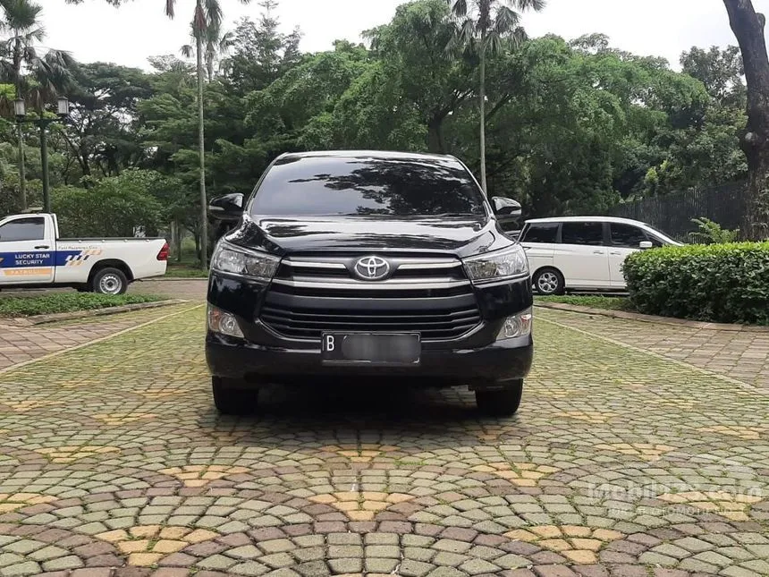 Jual Mobil Toyota Kijang Innova 2017 G 2.0 di Banten Automatic MPV Hitam Rp 225.000.000