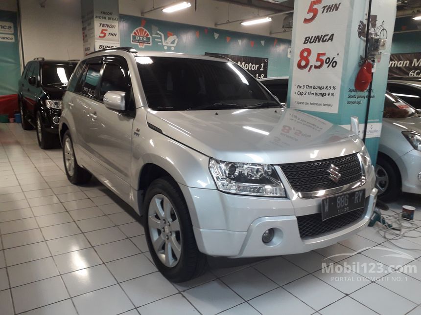 Jual Mobil  Suzuki  Grand  Vitara  2010  2 4 2 4 di Jawa Timur 