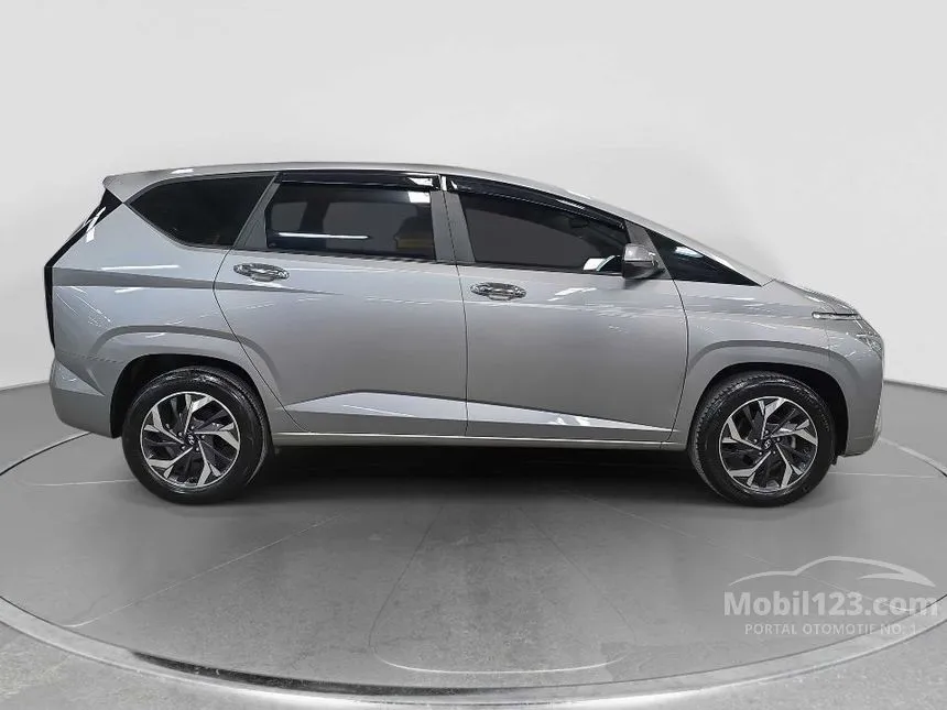 2023 Hyundai Stargazer Prime MPV