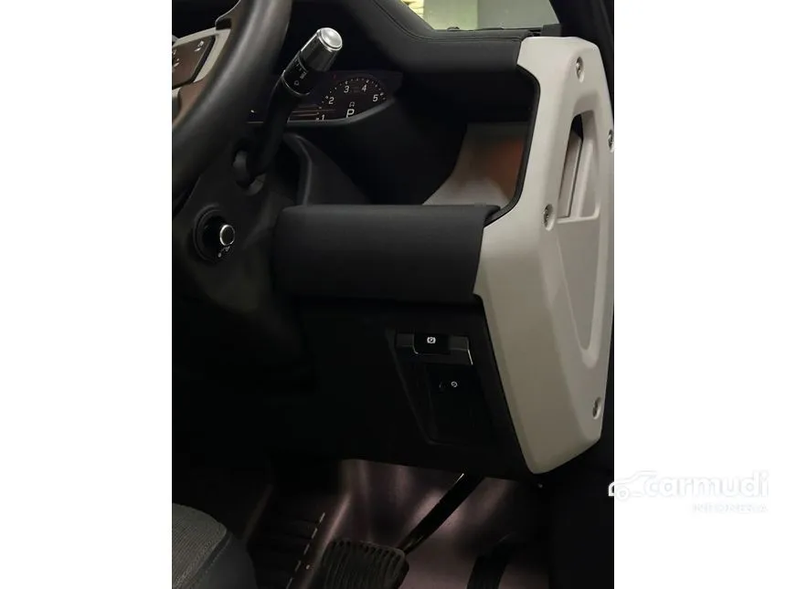 2020 Land Rover Defender 110 P300 SE SUV