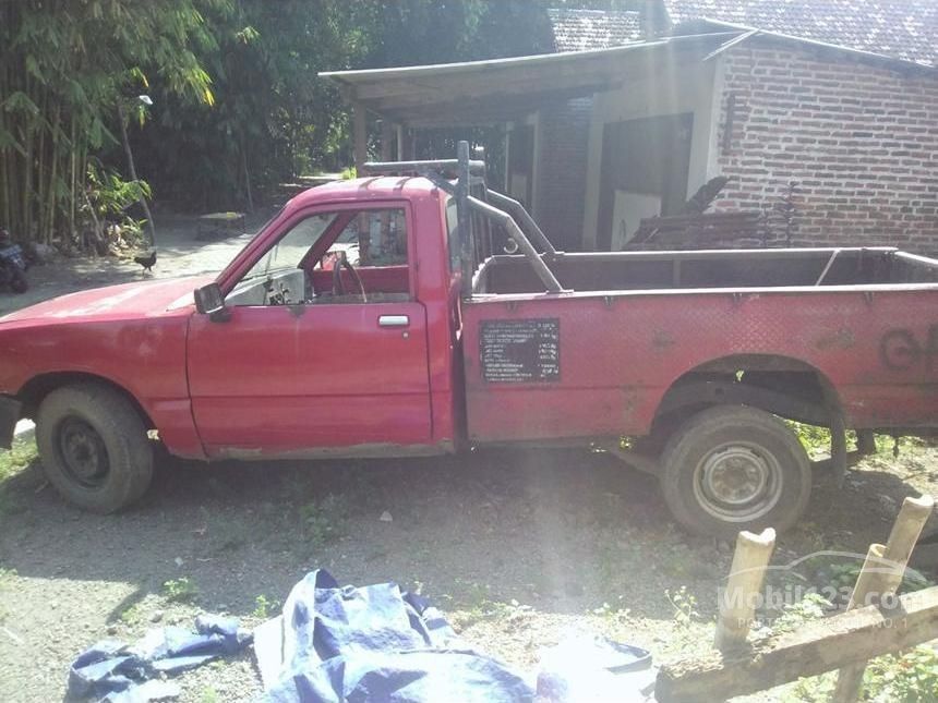 Jual Mobil Chevrolet Trooper 1985 2.3 di Jawa Timur Manual Jual Mobil Chevrolet Trooper 1985 2.3 di Jawa Timur Manual
