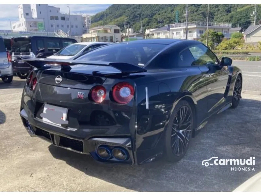 2026 Nissan GT-R Premium Edition Coupe