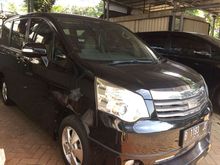 2013 Toyota NAV1 2.0 Luxury V MPV