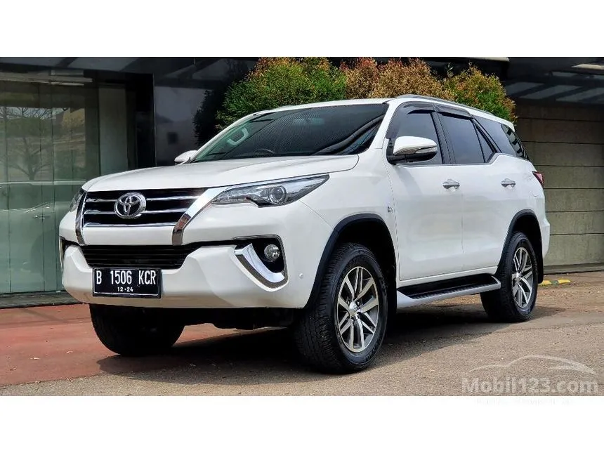 Jual Mobil Toyota Fortuner 2017 SRZ 2.7 di DKI Jakarta Automatic SUV Putih Rp 360.000.000