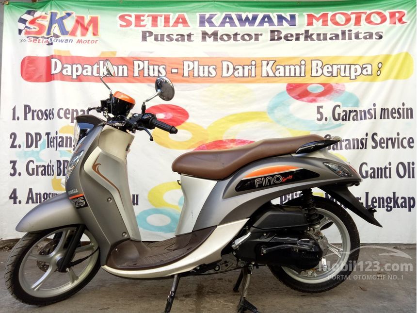 Jual Motor Yamaha Fino 2018 0.1 di Jawa Barat Automatic