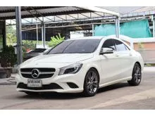 2015 Mercedes-Benz CLA200 1.6 W117 (ปี 14-18) Urban Coupe