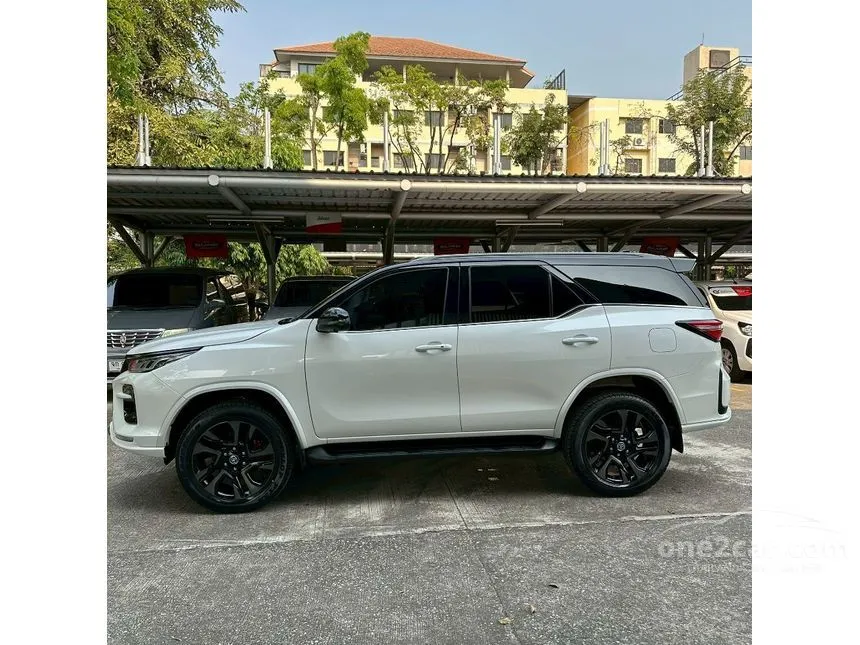 2026 Toyota FORTUNER GR Sport SUV