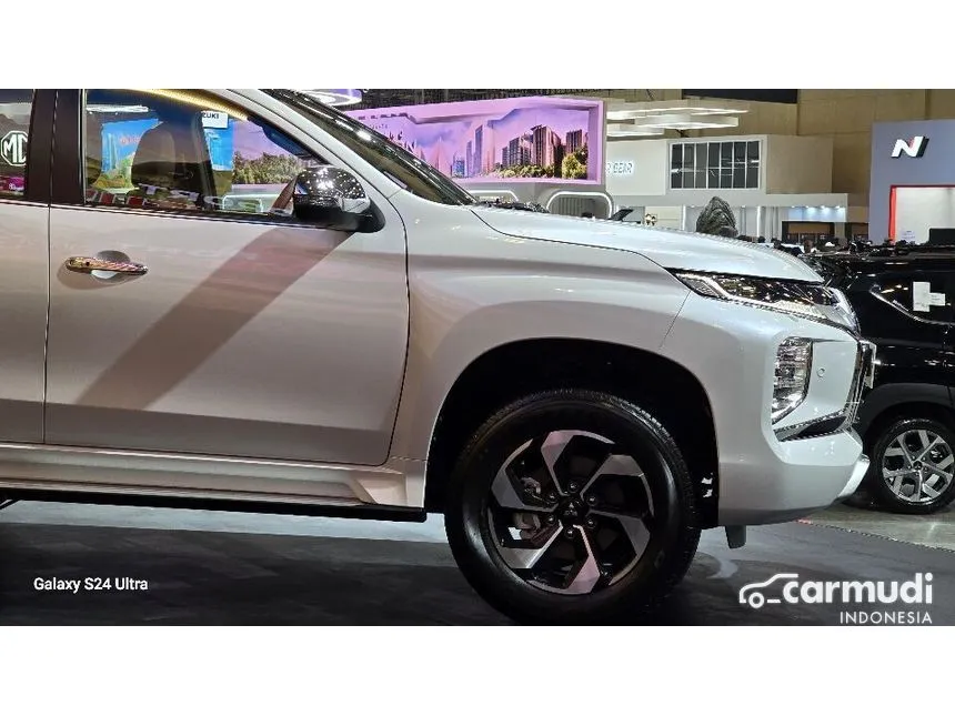 2024 Mitsubishi Pajero Sport Dakar SUV