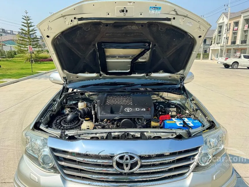 2013 Toyota Fortuner V SUV