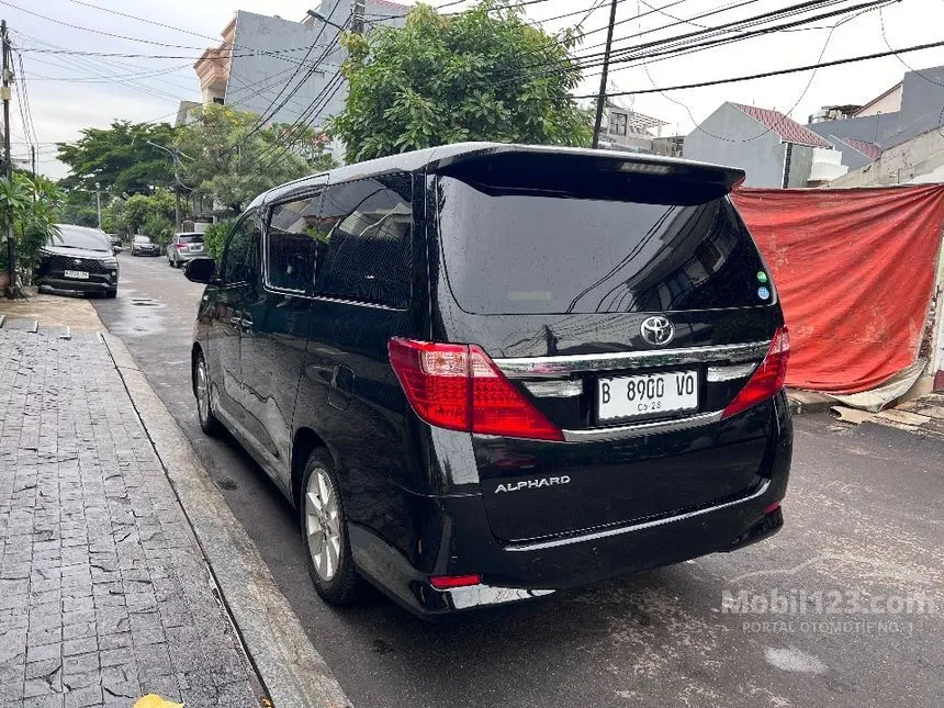 2012 Toyota Alphard G MPV