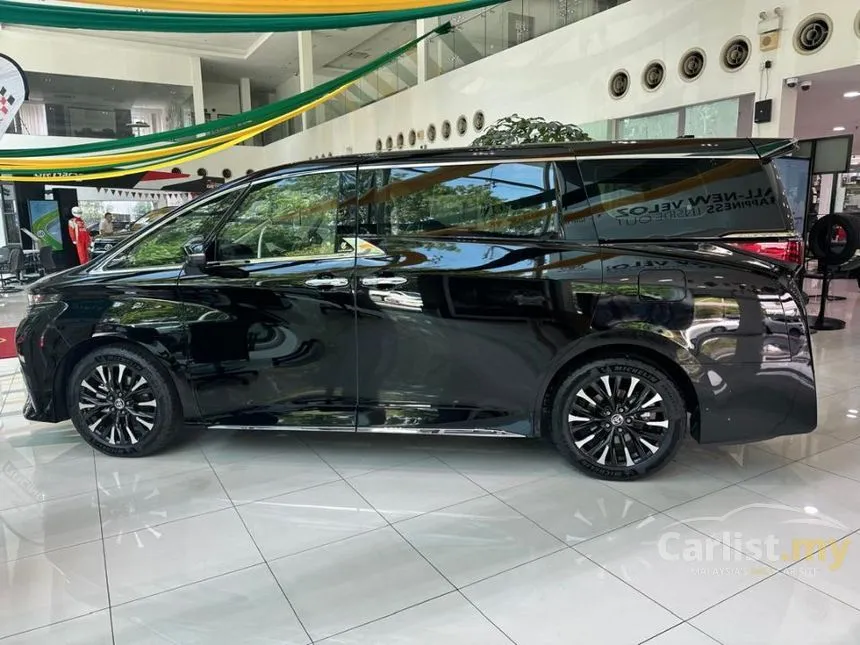 2025 Toyota Alphard Executive Lounge MPV