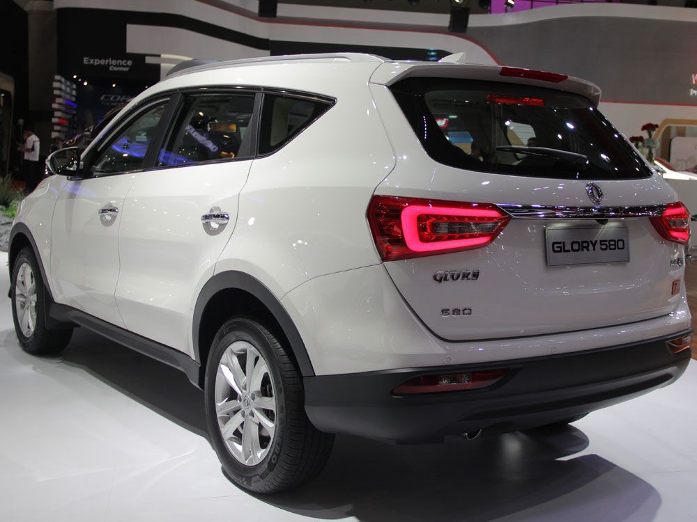 Harga DFSK Glory 580 Terbaru